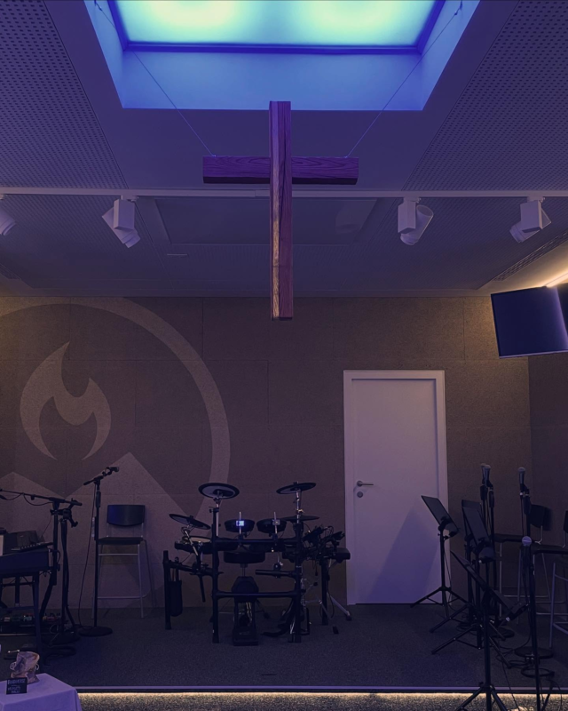 Un luogo di‘ intimità, d‘intercessione e preghiera ma soprattutto un luogo pieno della Sua presenza 🙌🏻🔥❤️

#hopmerano #houseofprayer #gebetshausmeran #casadipreghieramerano