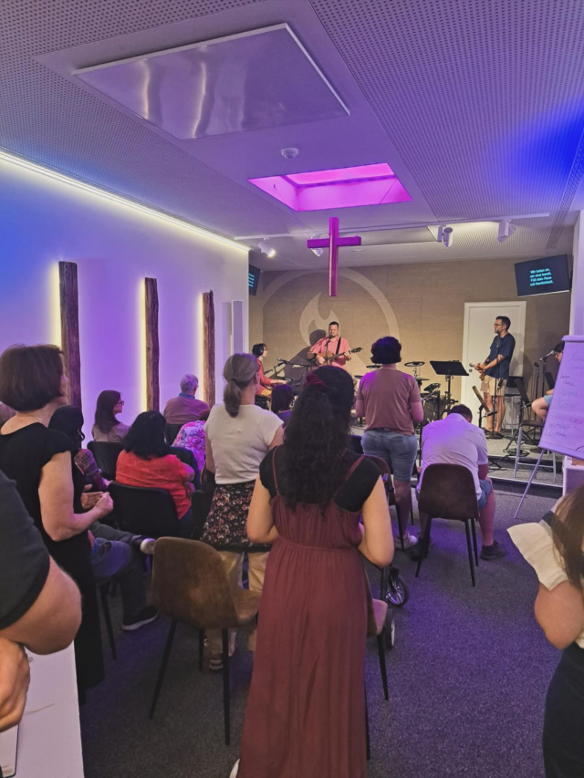 Das war die Holy Spirit Night 🙏🔥🙌🏻
Questa è stata la serata dello Spirito Santo 🙏🔥🙌🏻

#hopmerano #casadipreghiera #gebetshaus #holyspiritnight